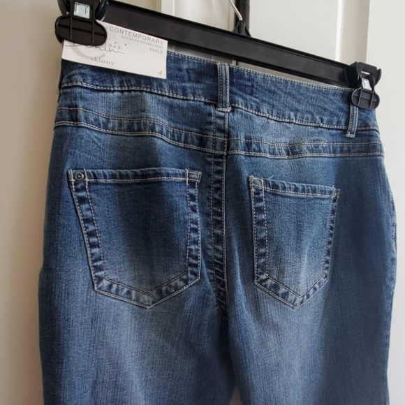 nwt womens sz 4 c est 1946 denim Jean's patchwork - Picture 5 of 5